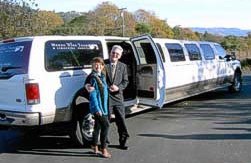 Lari and Wine Tour Stretch Limo